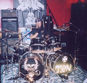 the thunder god rocks...