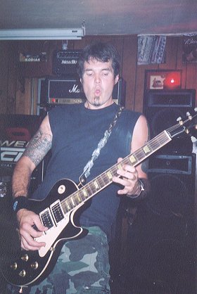 Johnny layin' the smack down...